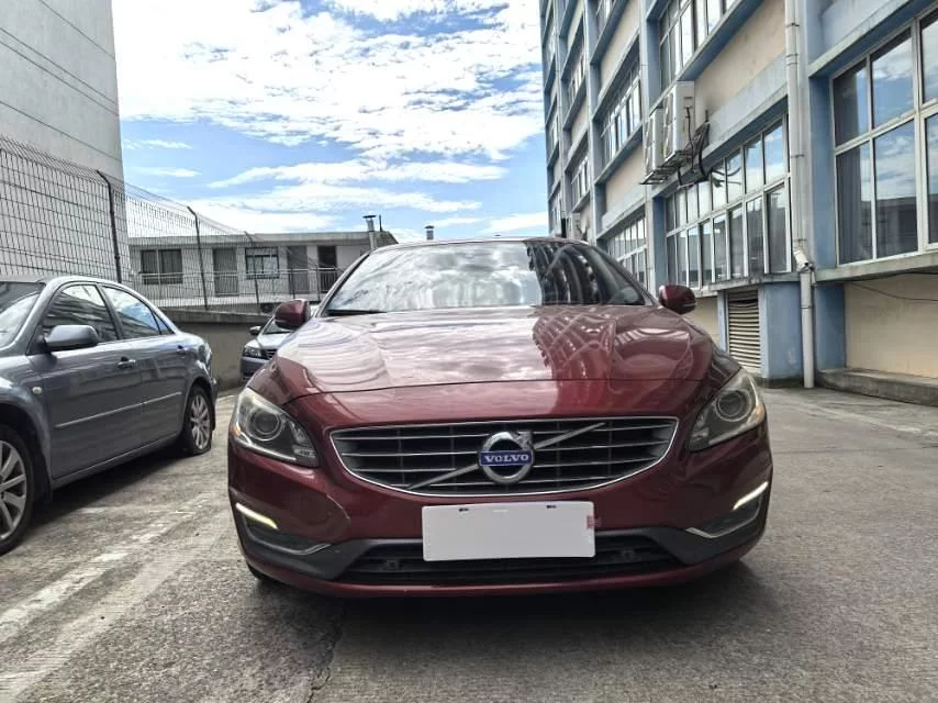 Volvo S60