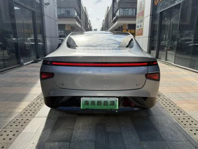 XPeng P7