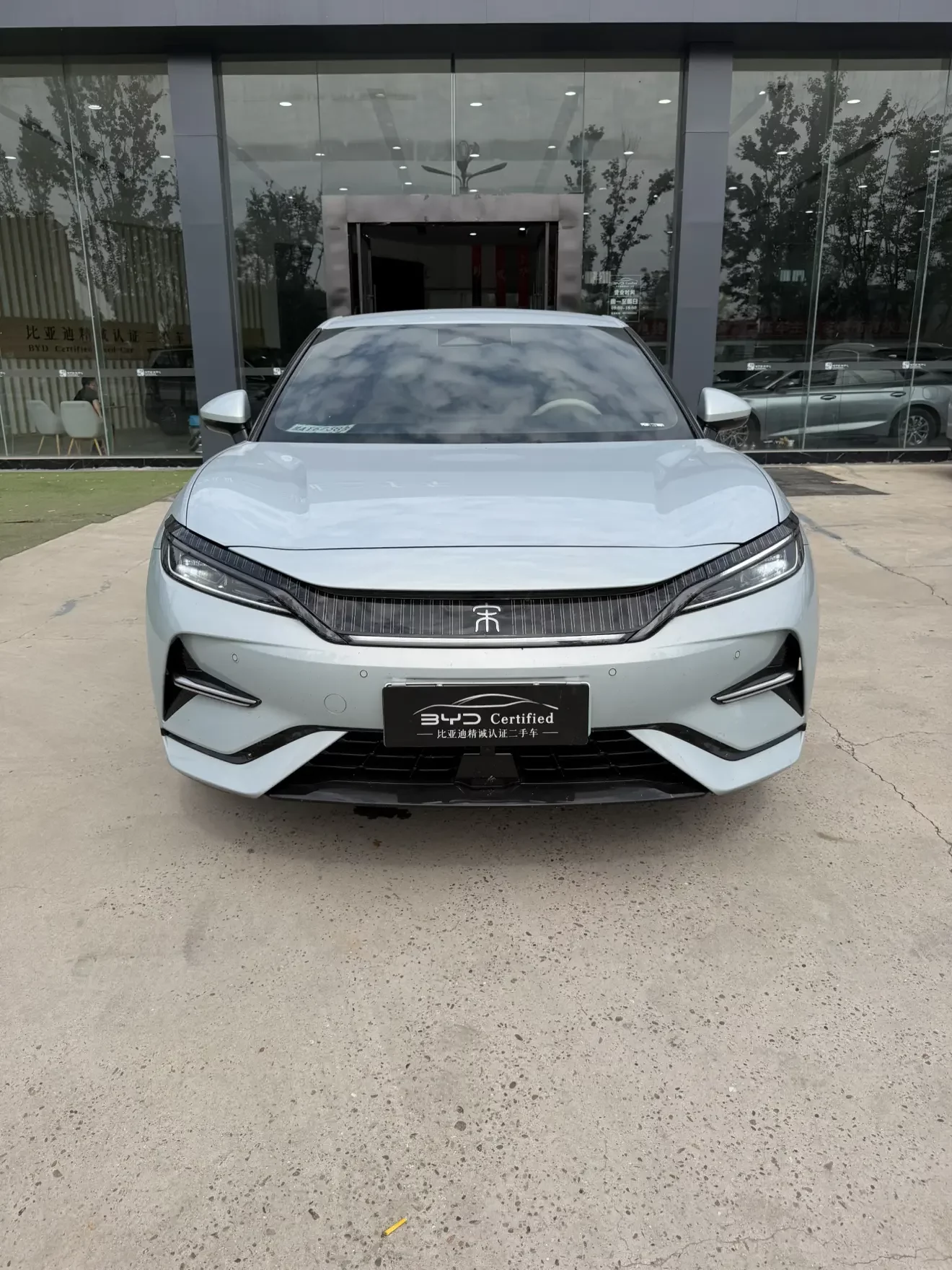 BYD Song L EV
