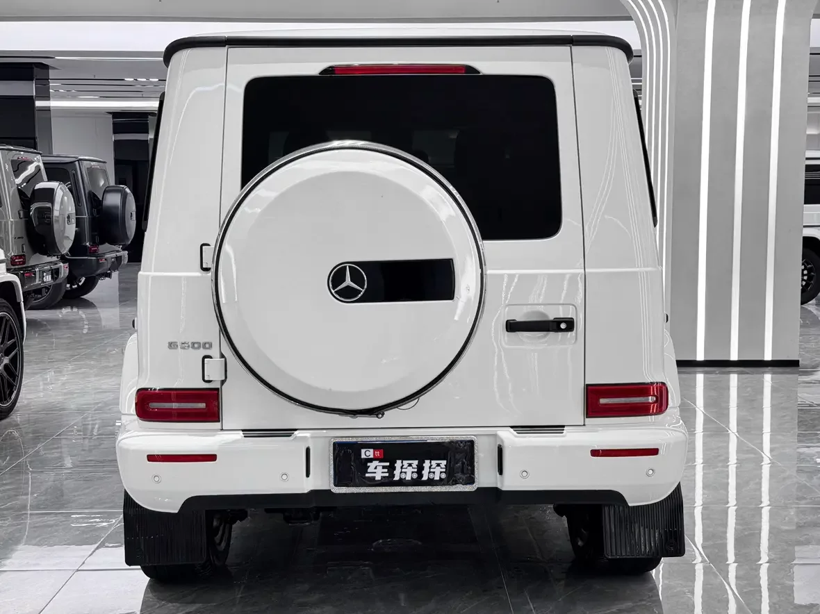 Mercedes-Benz G Class