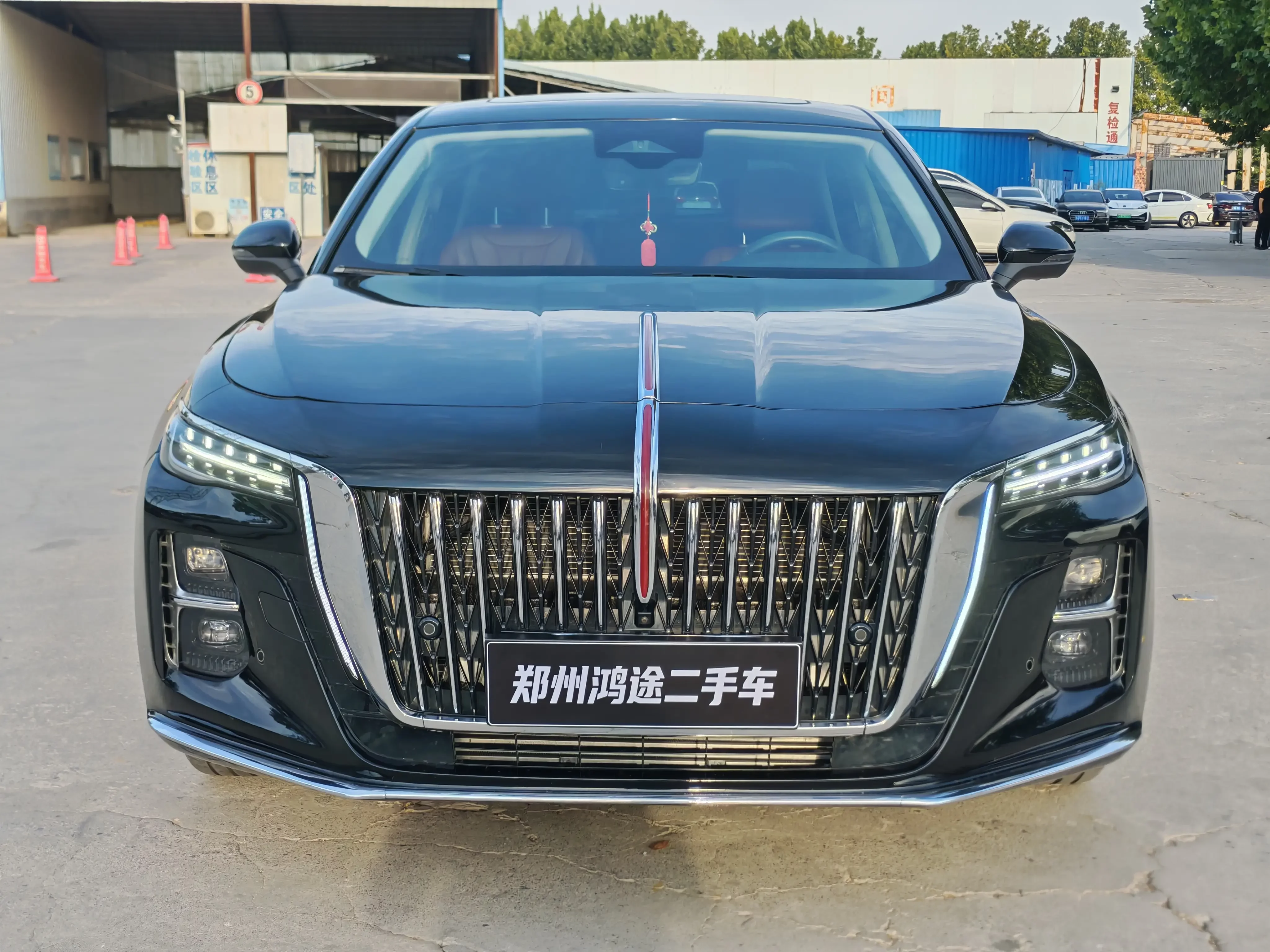 Hongqi H5