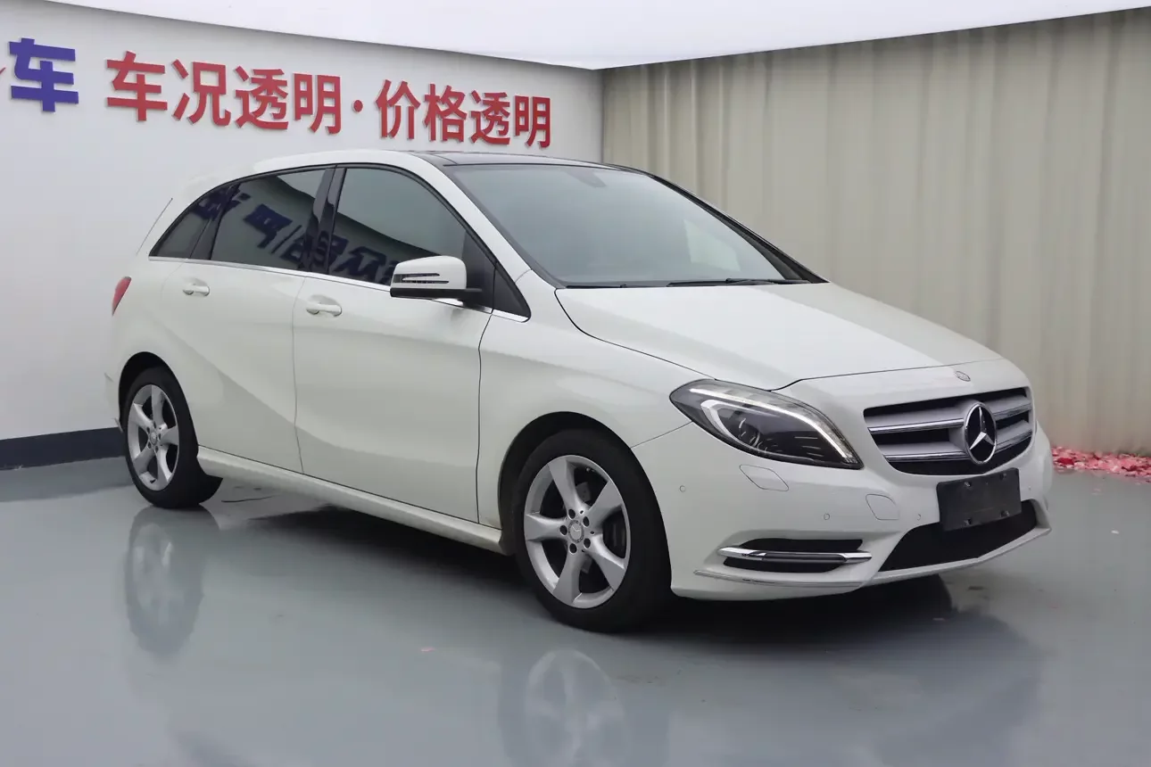 Mercedes-Benz B Class