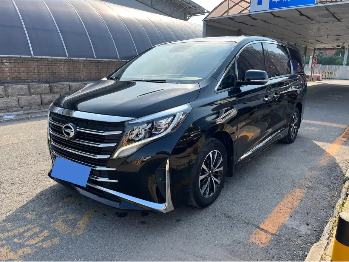 GAC Trumpchi M8