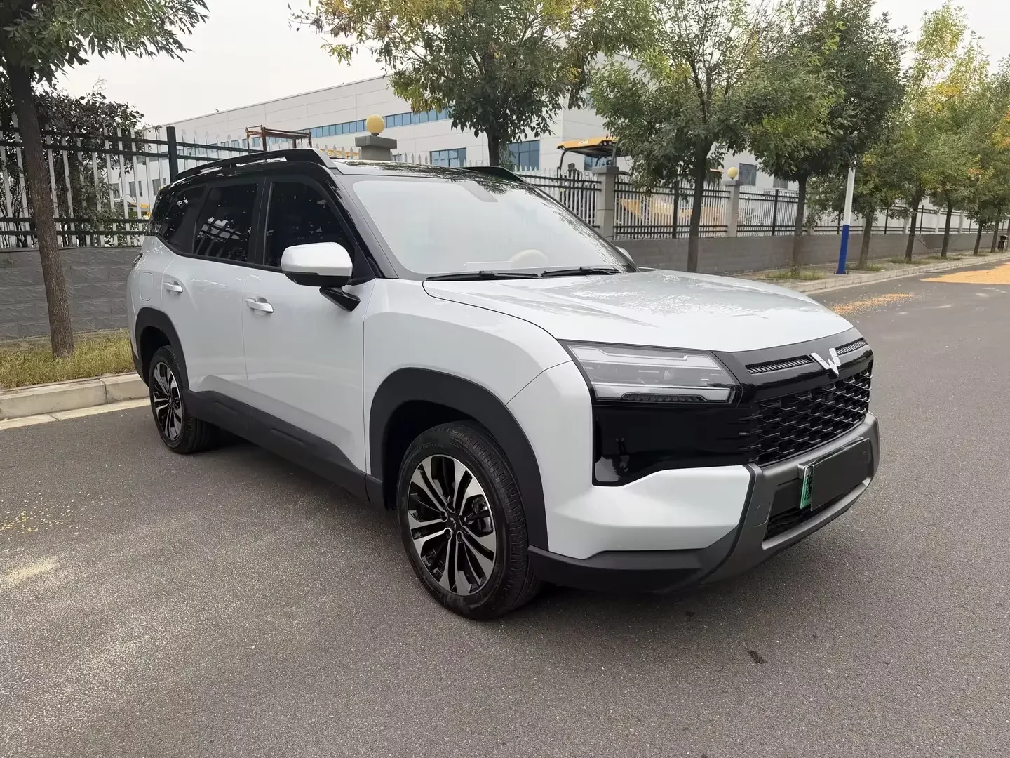 Wuling Starlight 560 PHEV