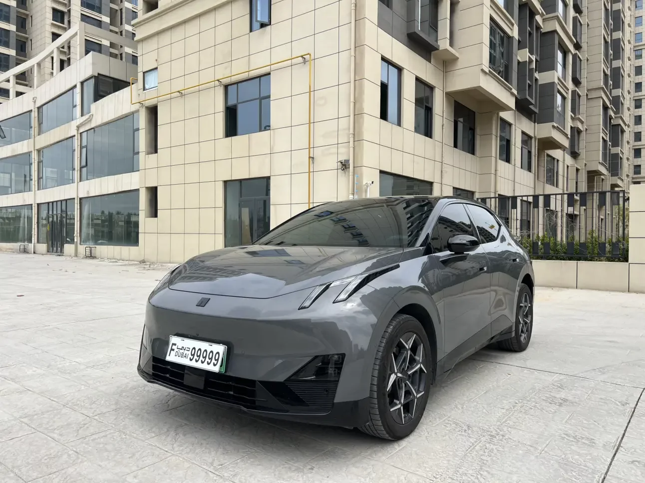 Lynk & Co Z20