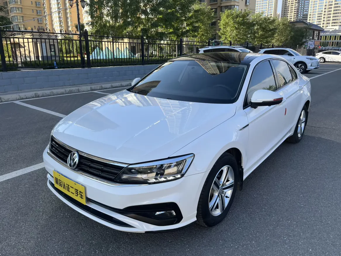 Volkswagen Lamando