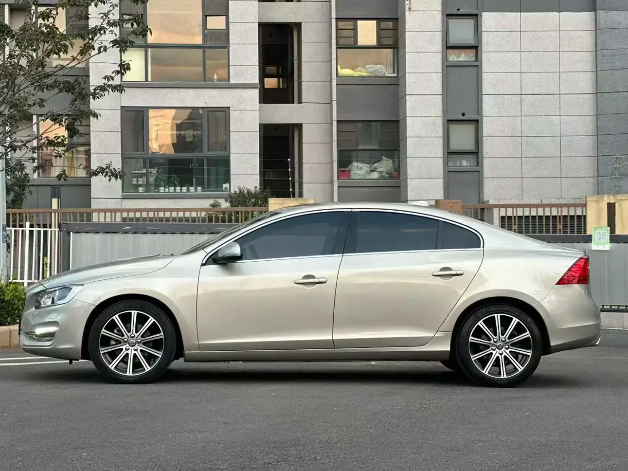 Volvo S60