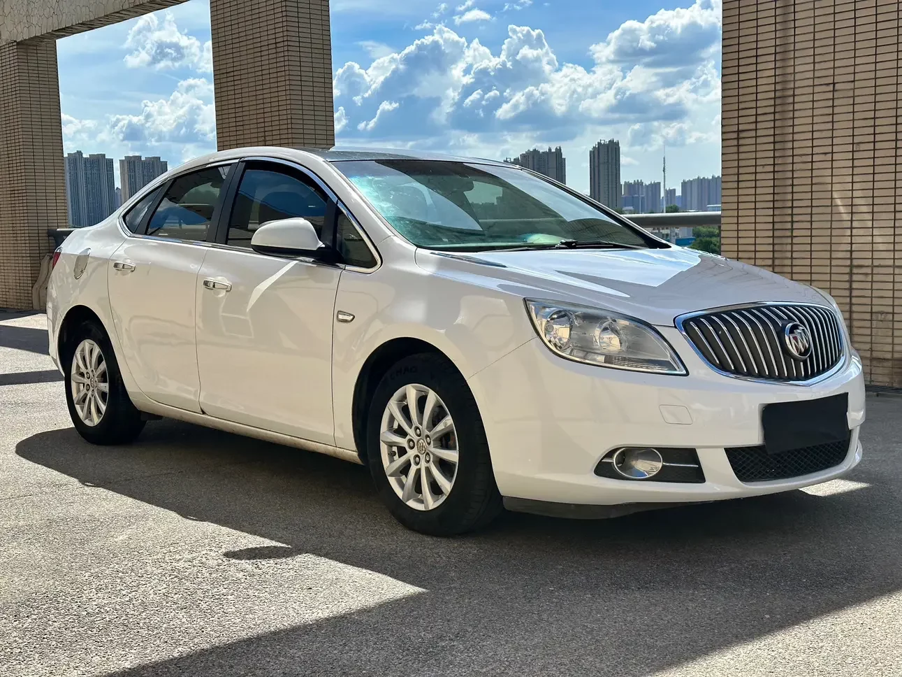 Buick Yinglang