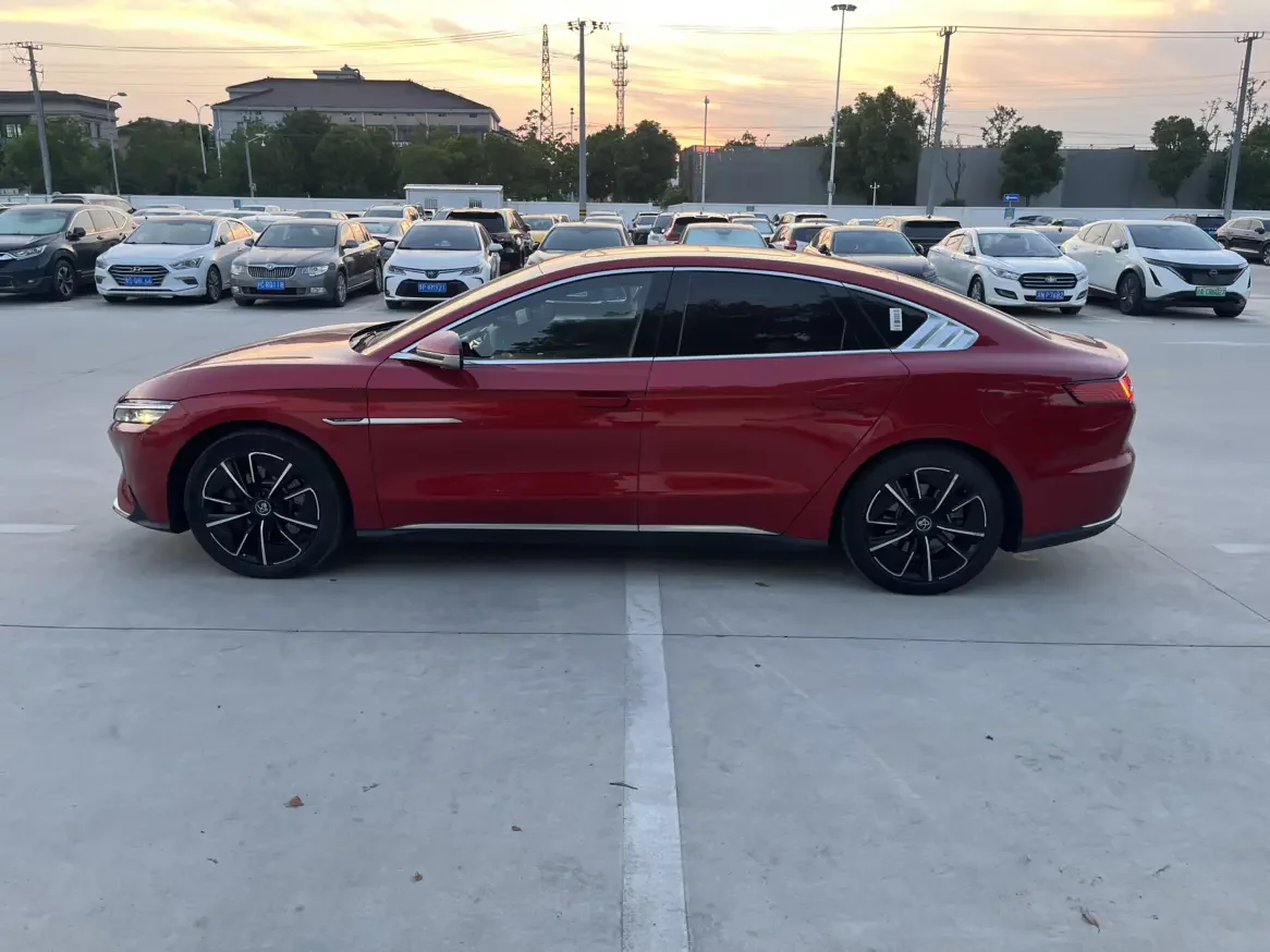 BYD Han EV