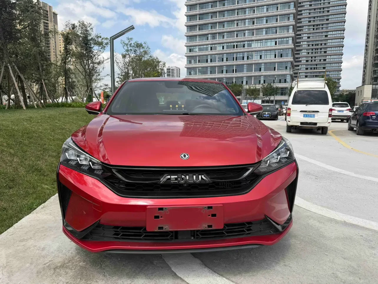 Dongfeng Yixuan