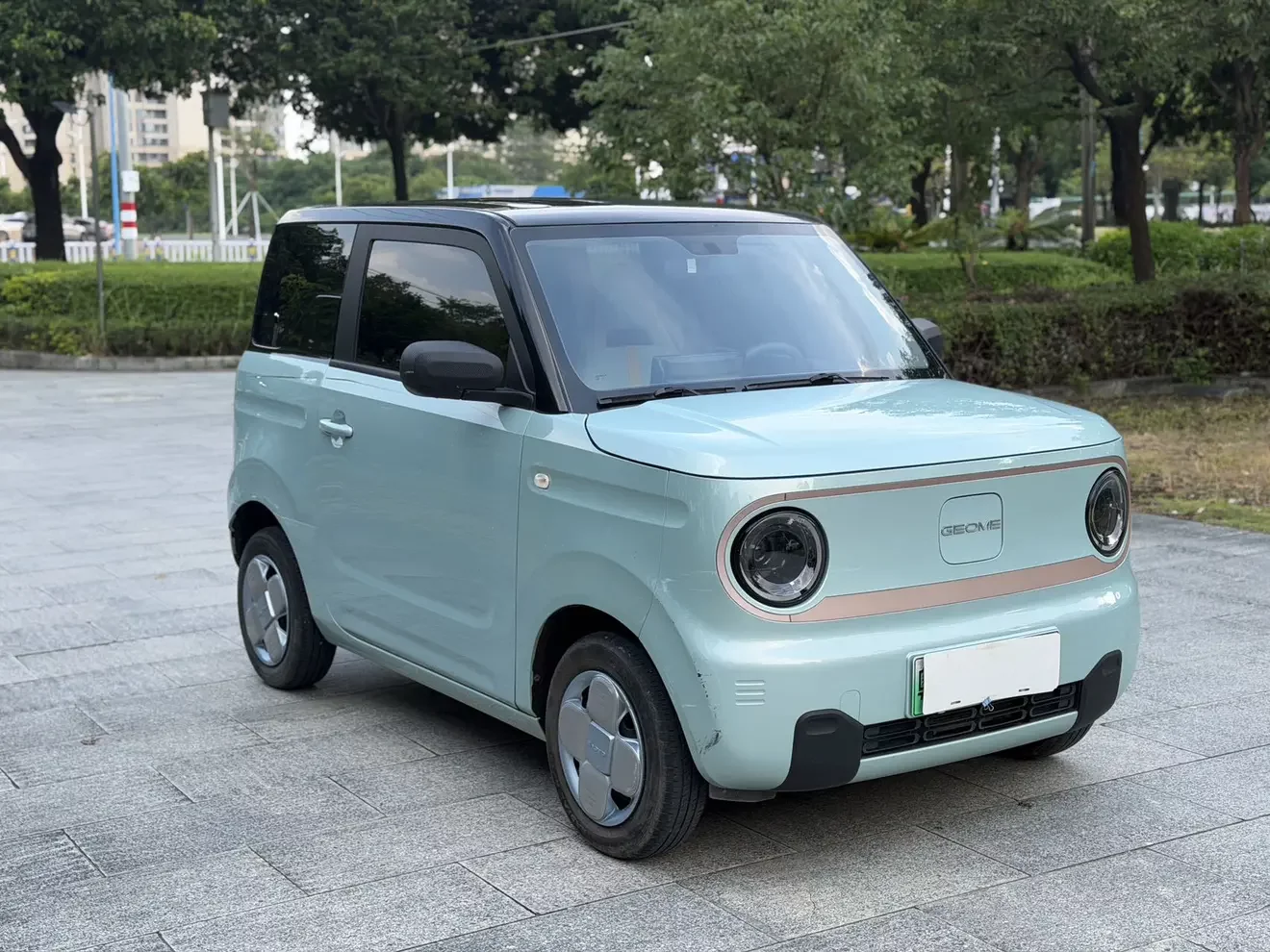 Geely Panda
