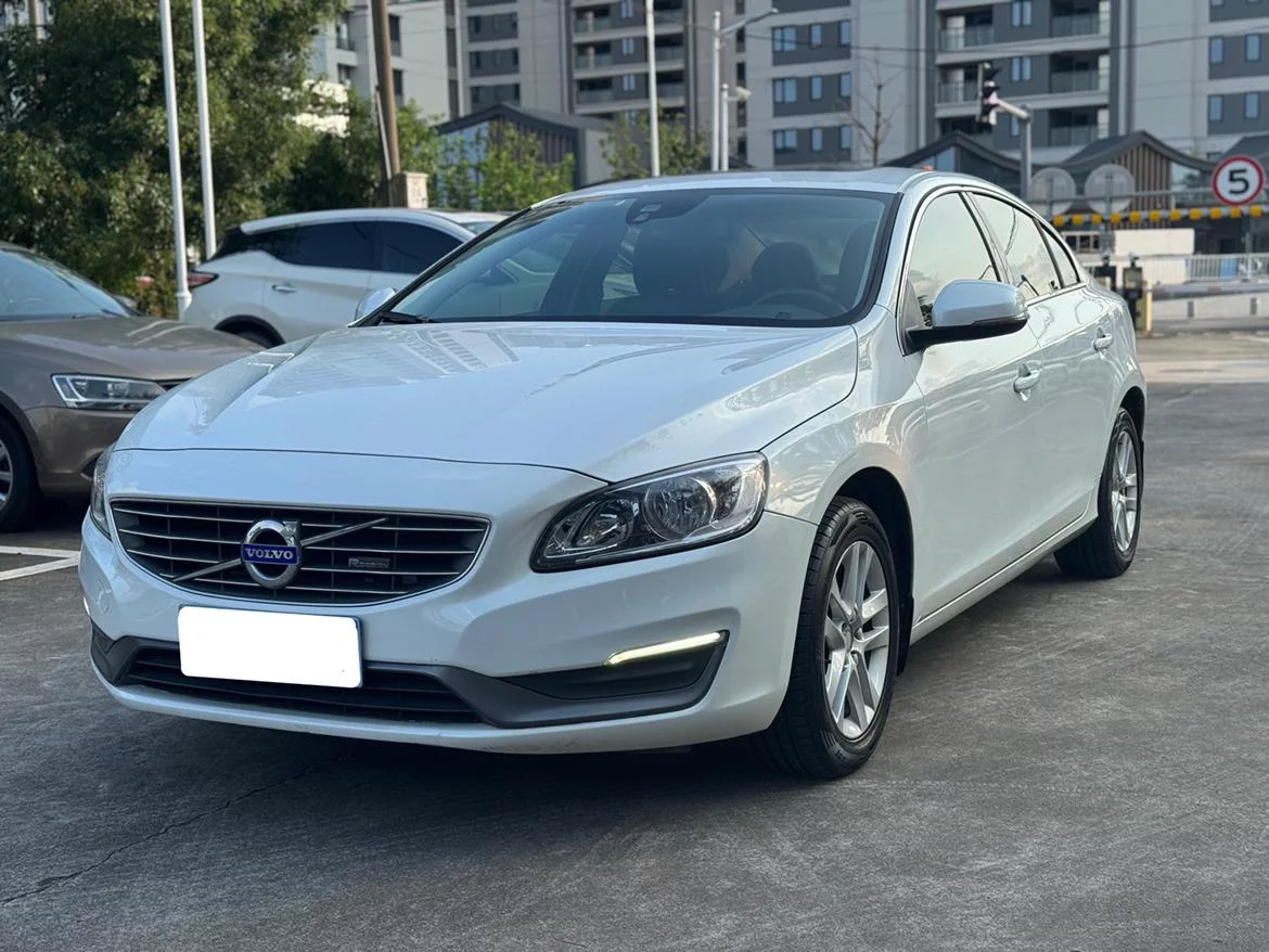 Volvo S60