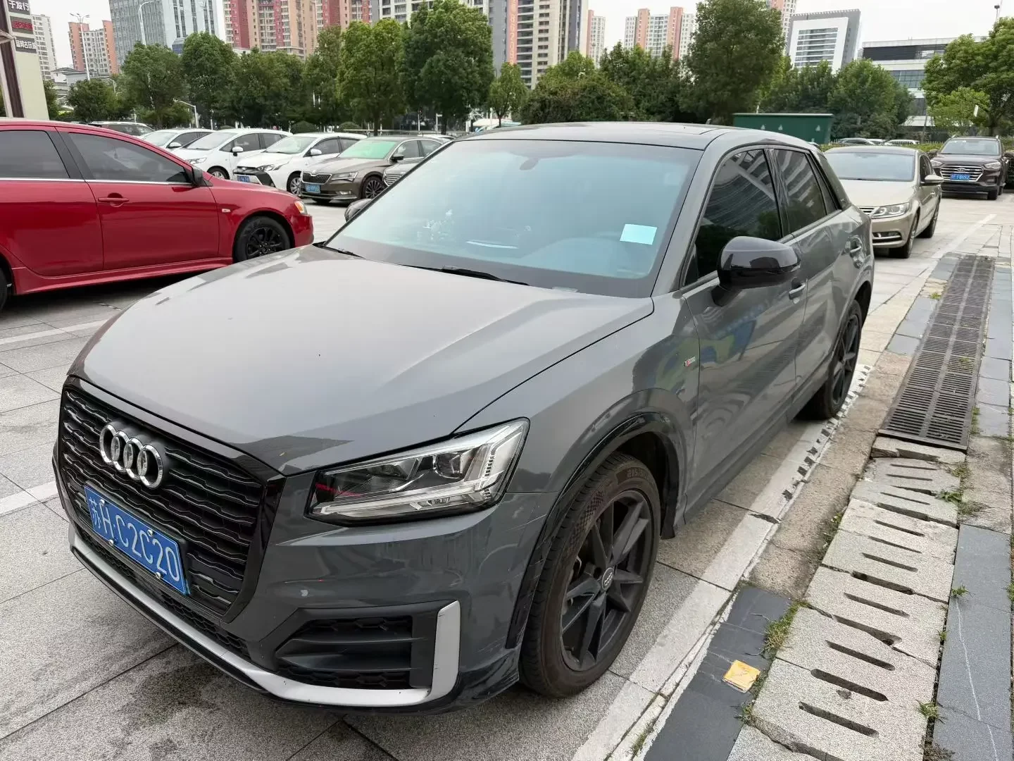 Audi Q2L