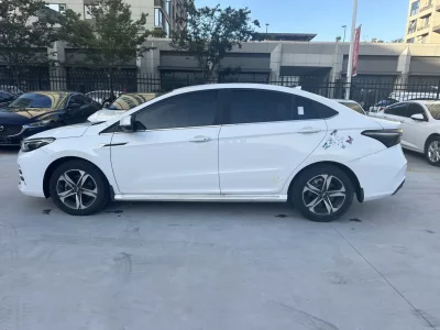 Omoda S5