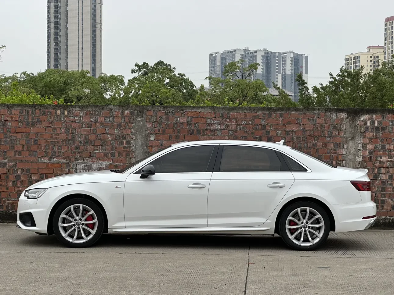 Audi A4L