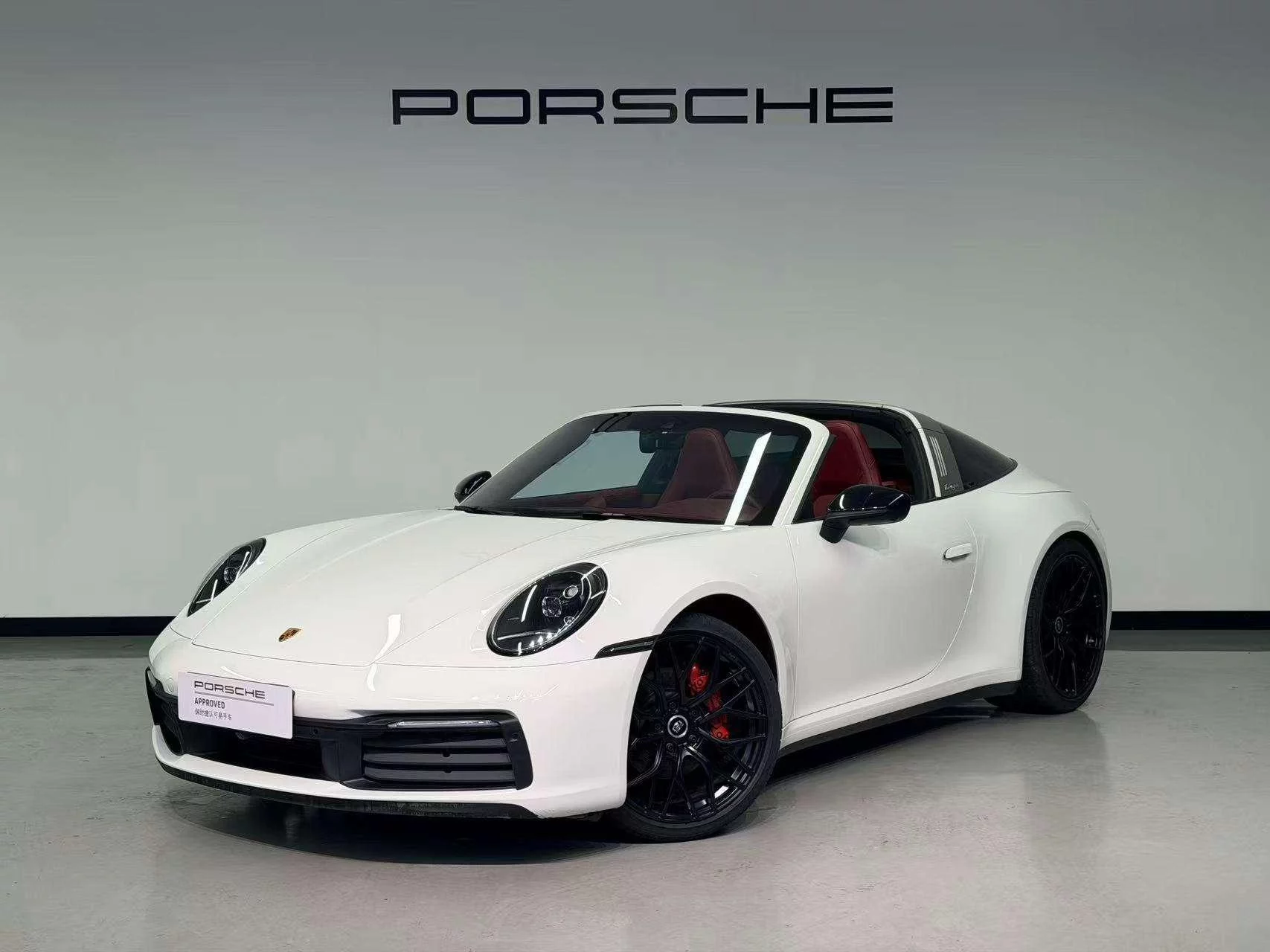 PORSCHE 911