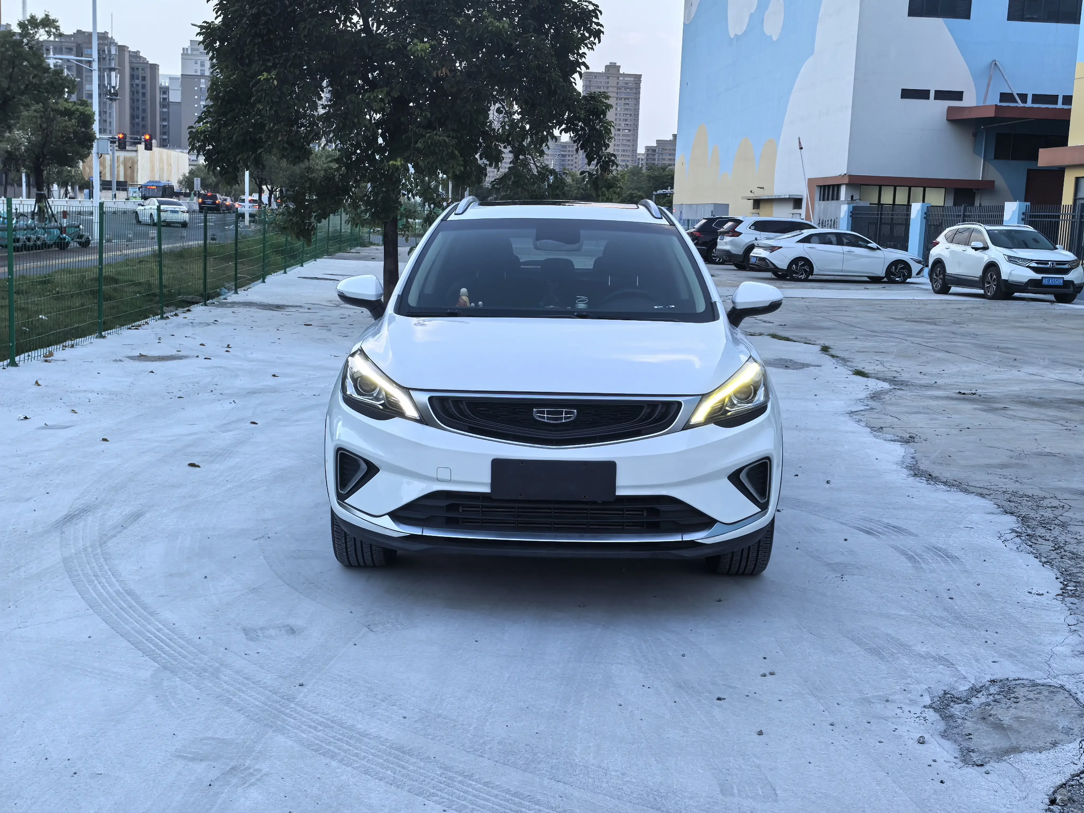 Geely Emgrand GS