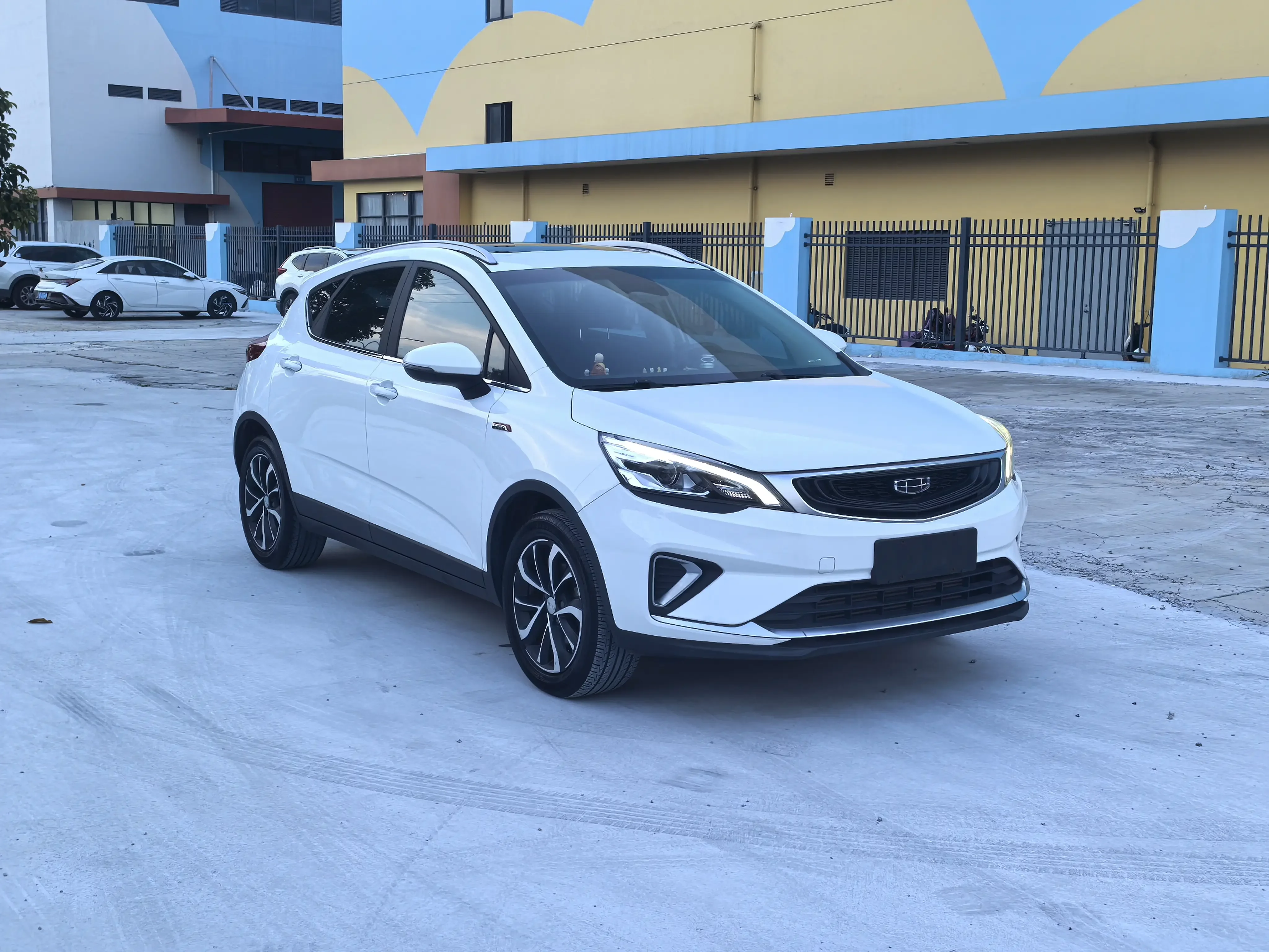 Geely Emgrand GS