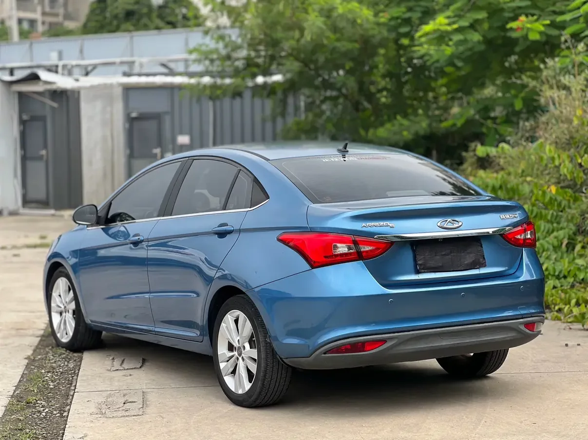 Chery Arrizo 5