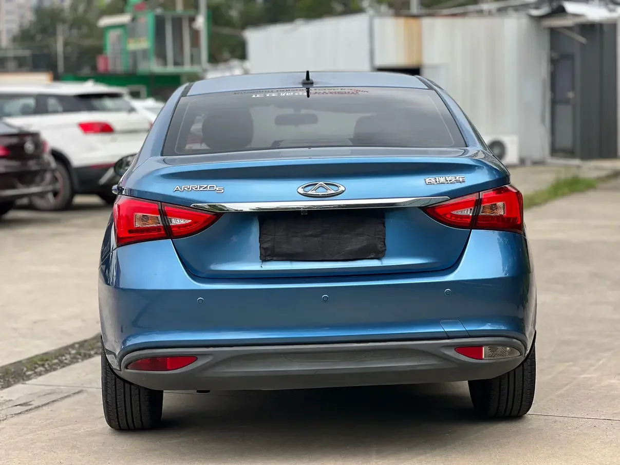 Chery Arrizo 5