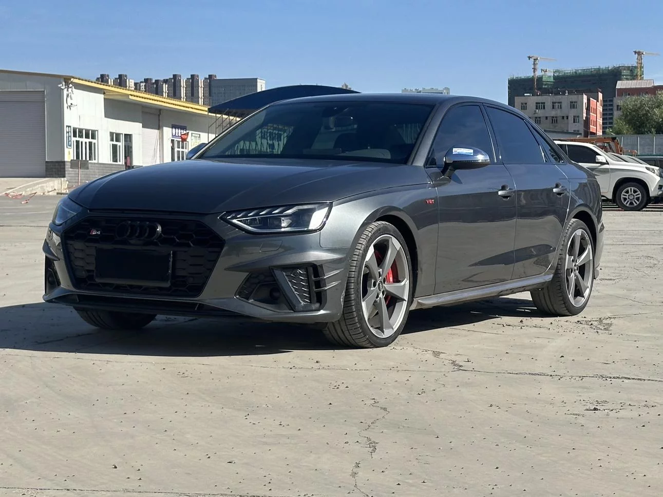 AUDI S4