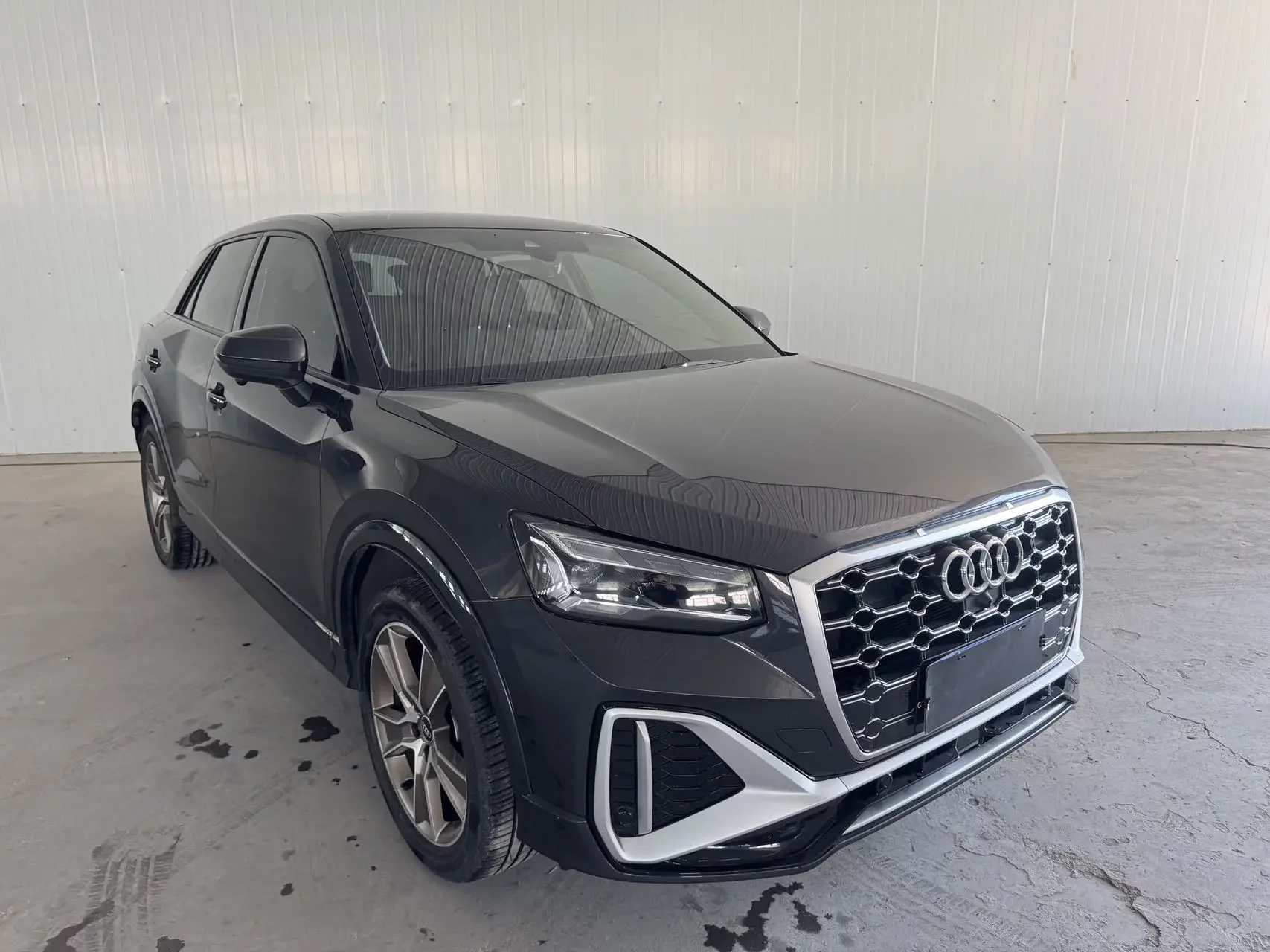 Audi Q2L