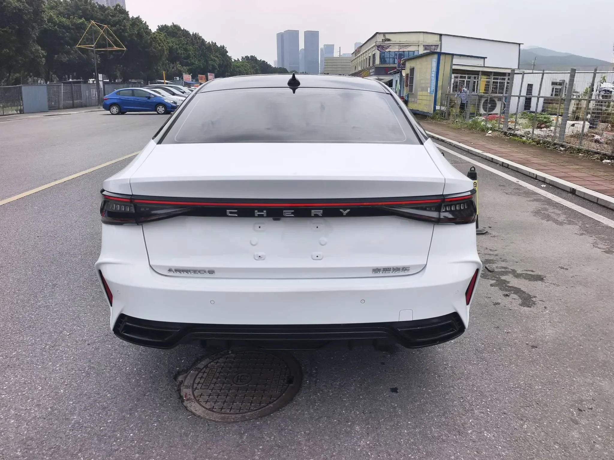 Chery Arrizo 8