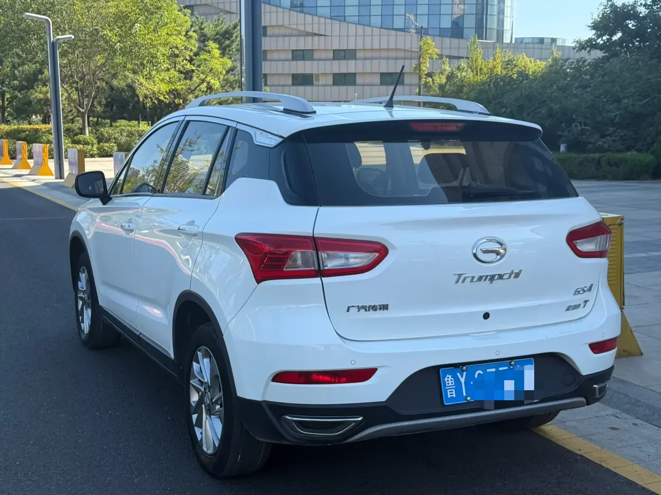 GAC Trumpchi GS4