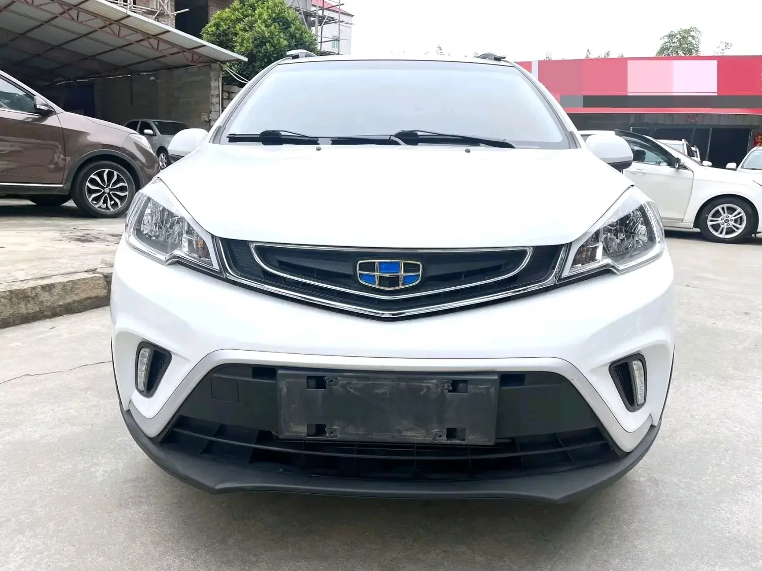 Geely Vision X1