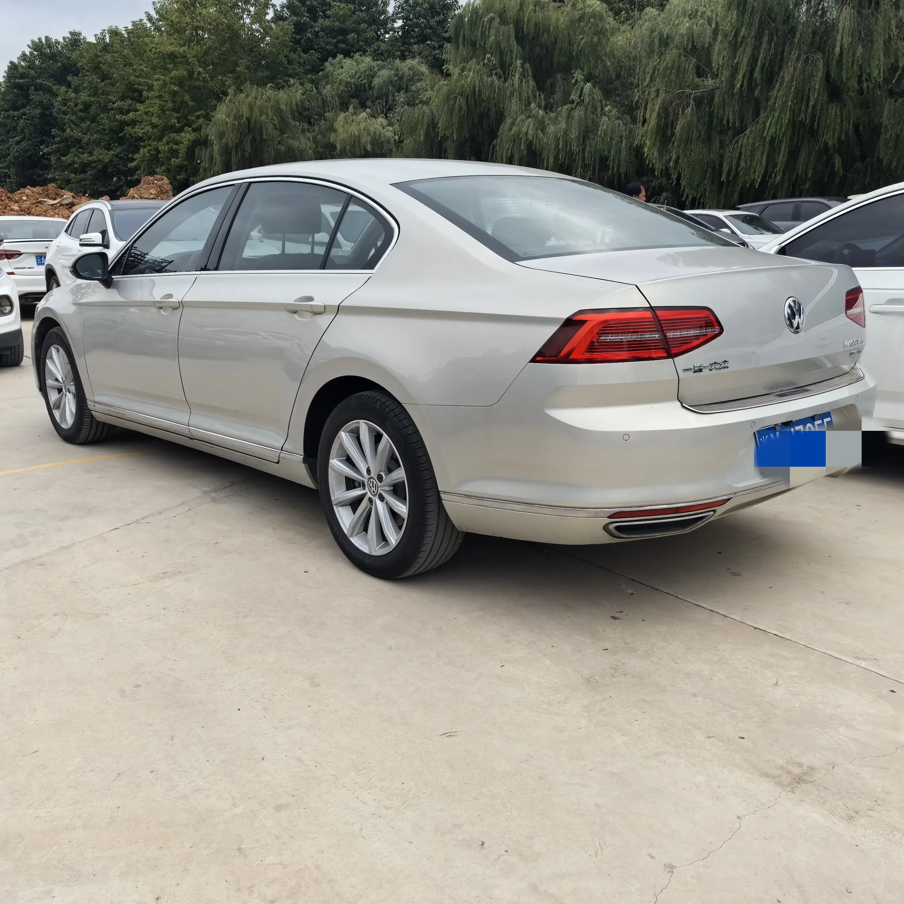 Volkswagen Magotan