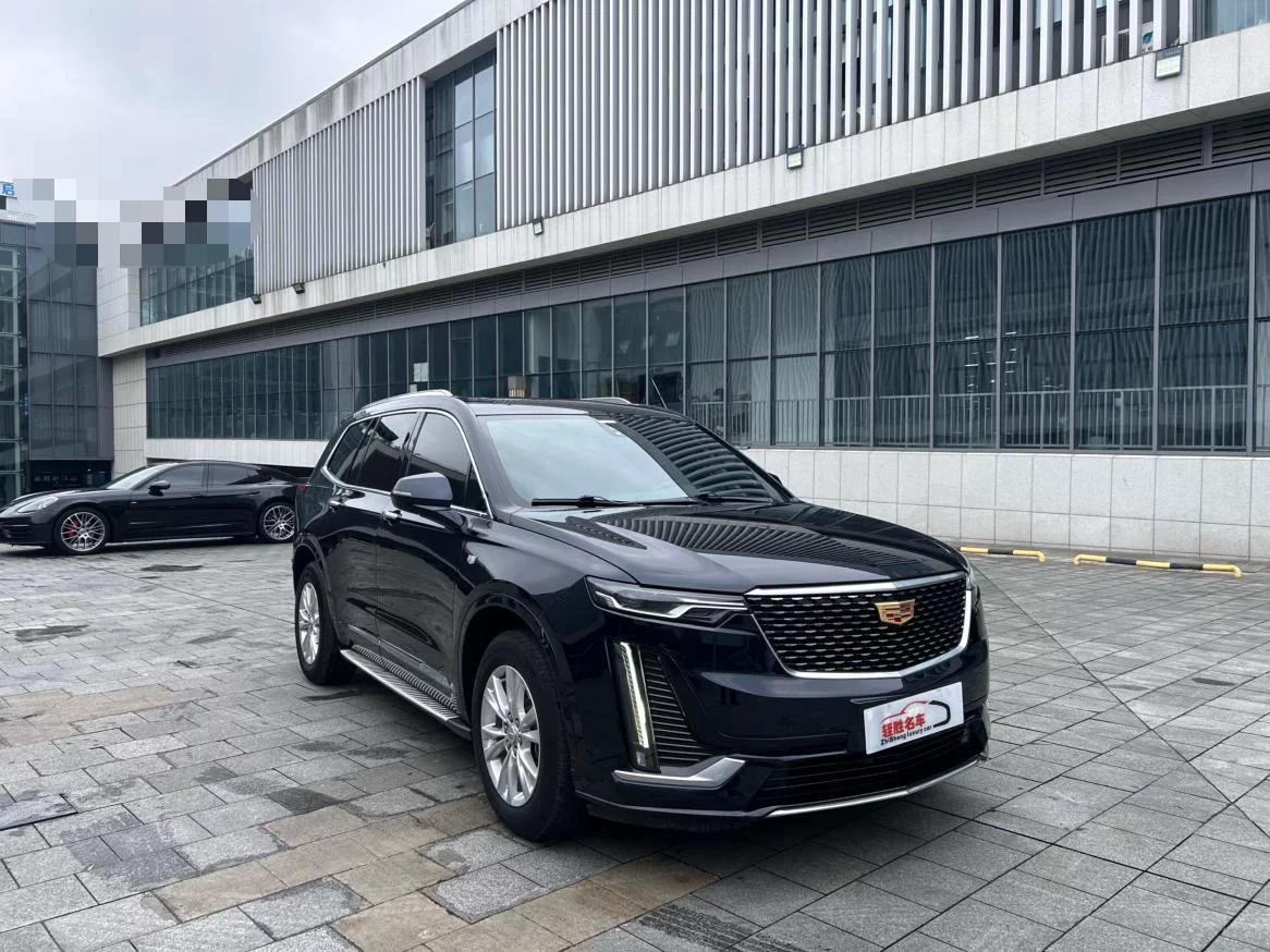 Cadillac XT6