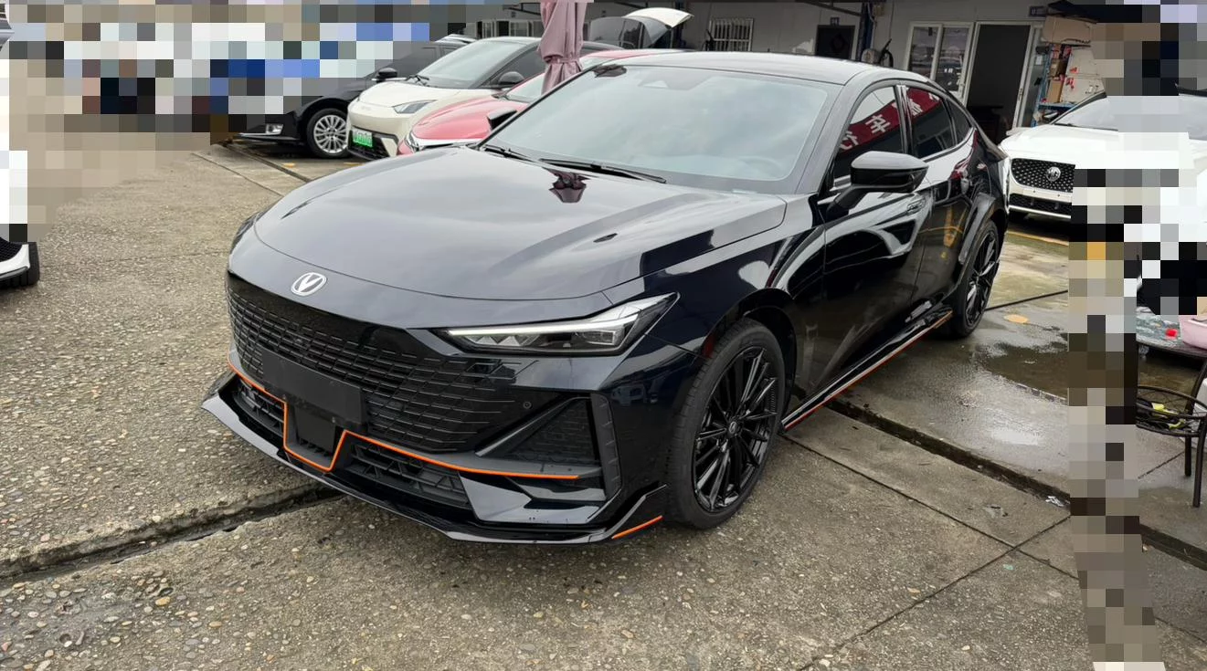 Changan UNI-V