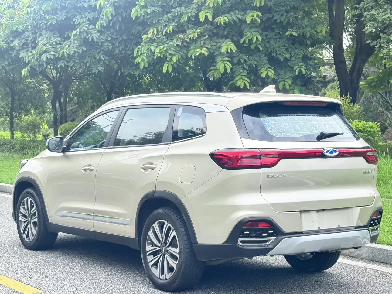 Chery Tiggo 8