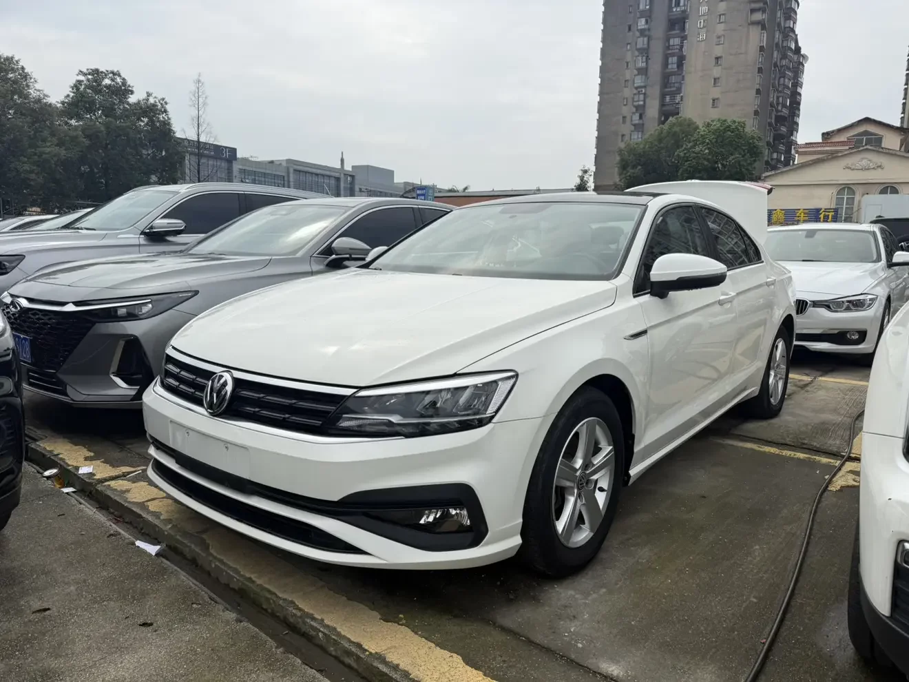 Volkswagen Lamando
