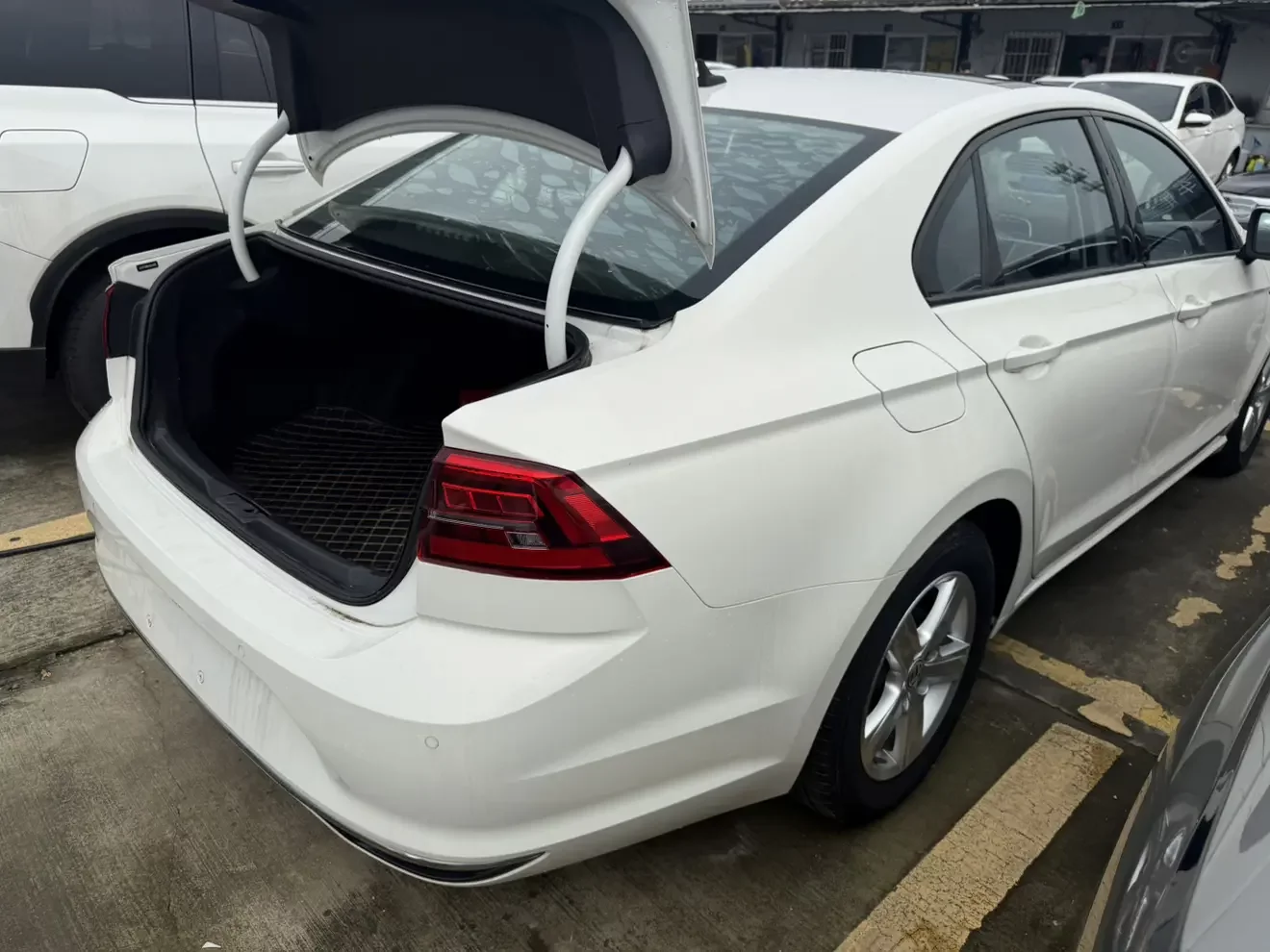 Volkswagen Lamando