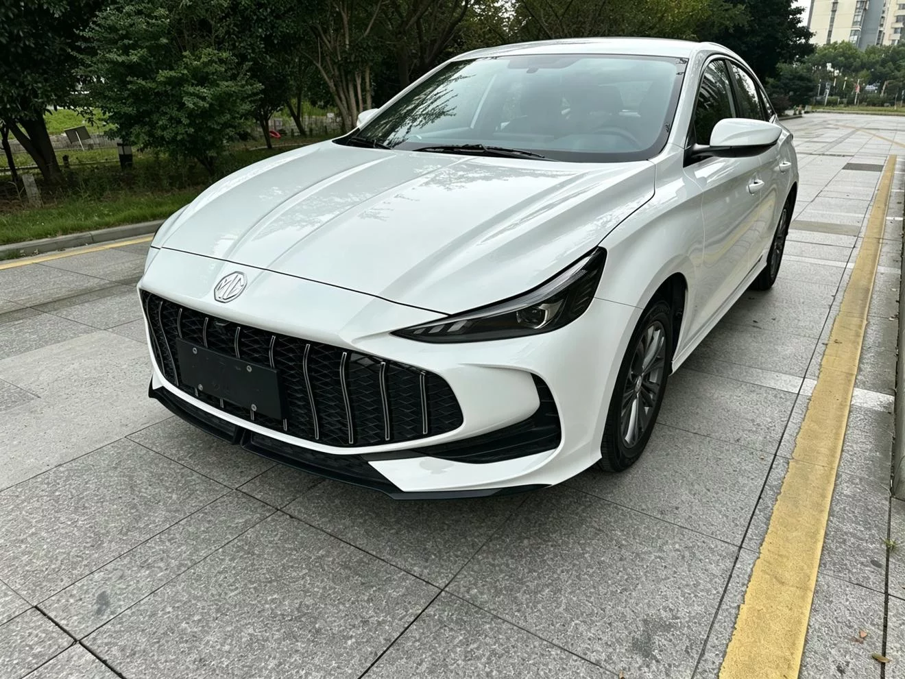 MG 5