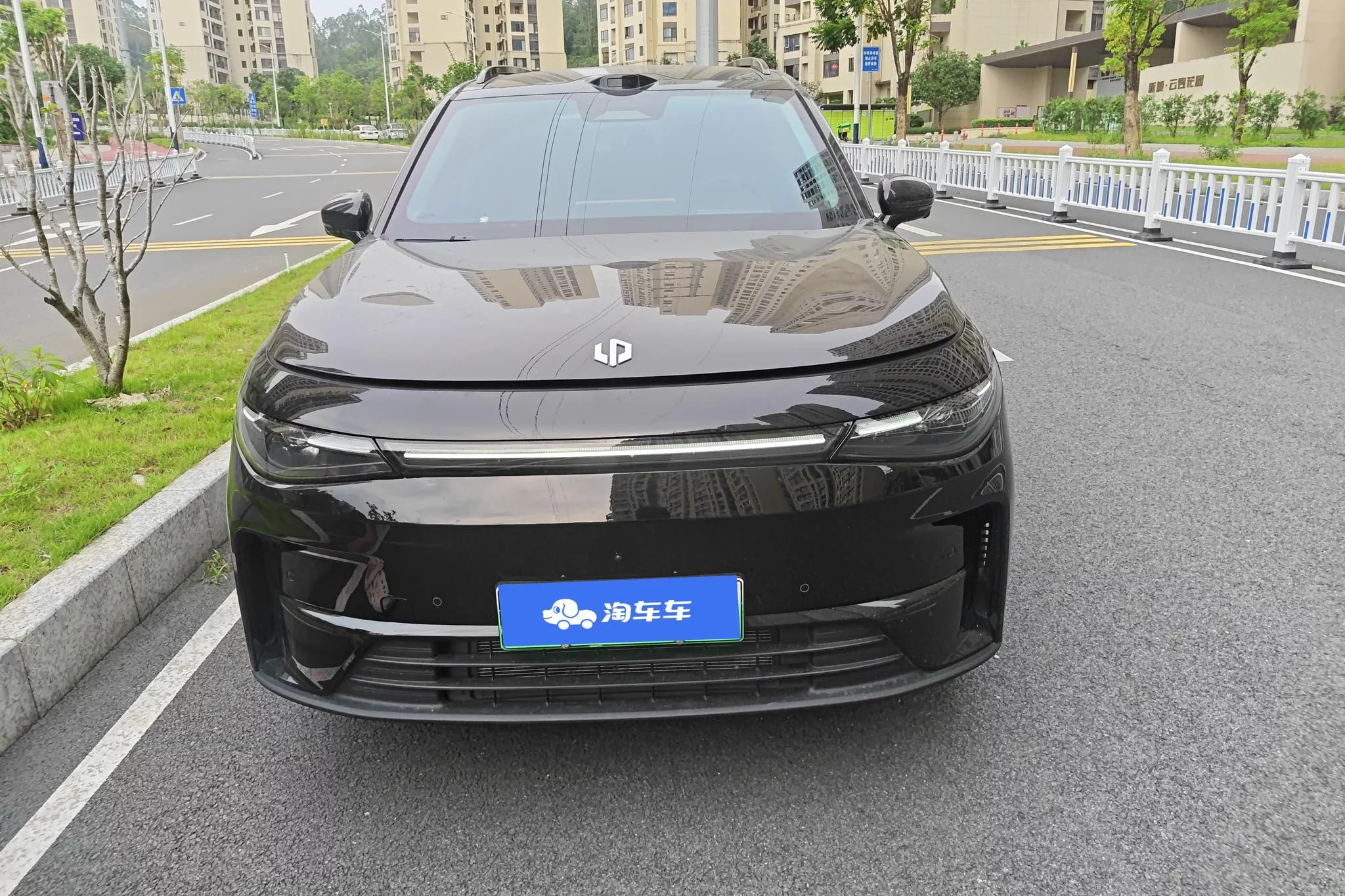 Leapmotor C16
