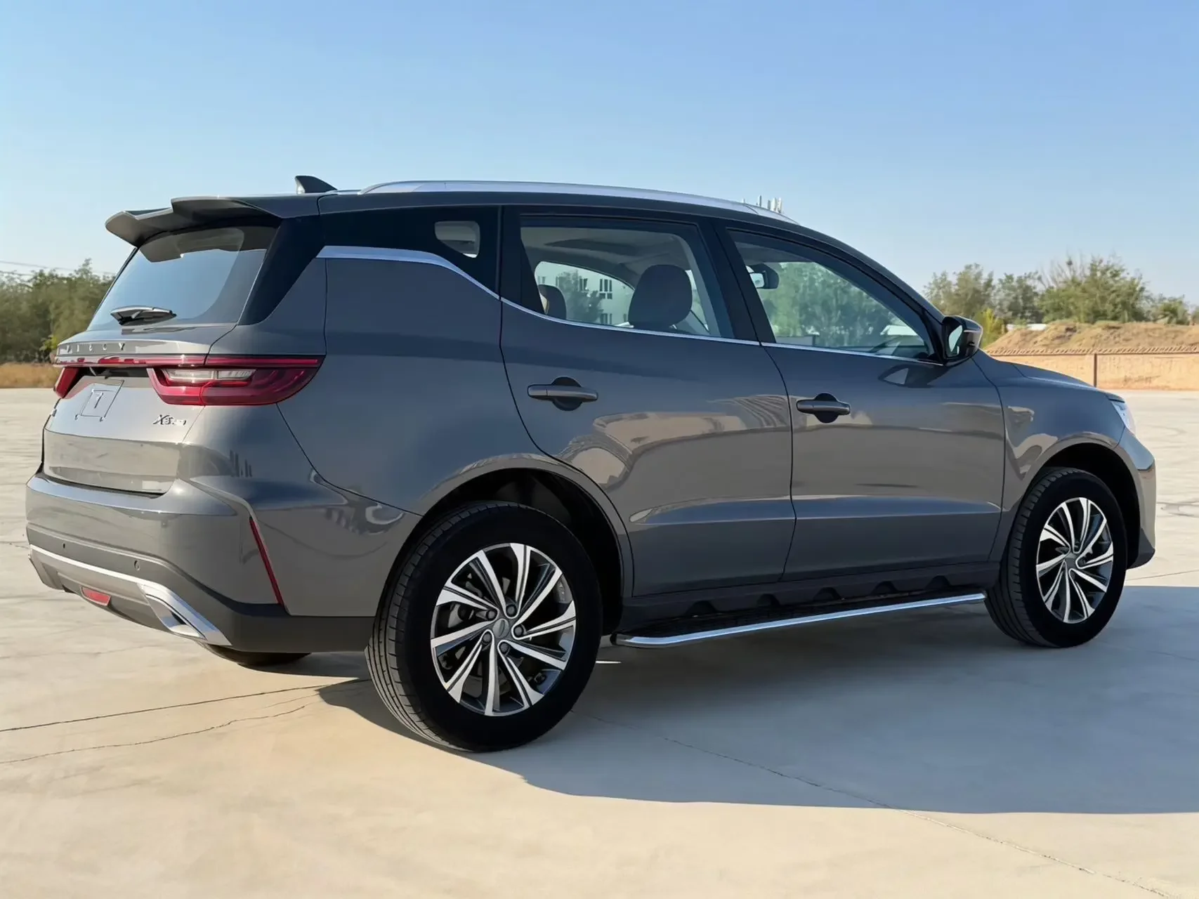 Geely Vision X6