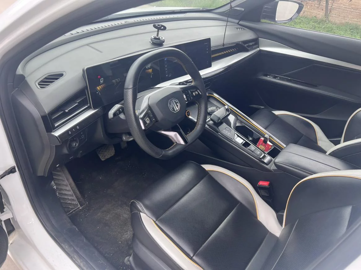 MG 5