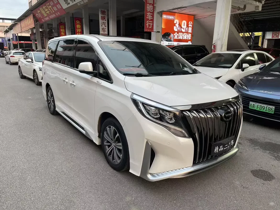 GAC Trumpchi M8