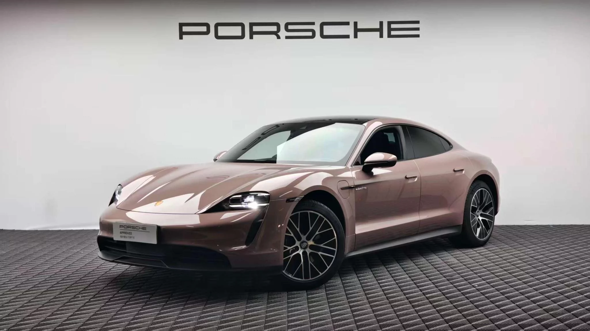 Porsche Taycan