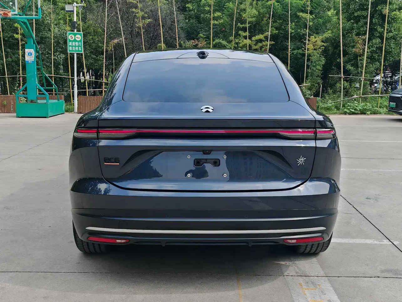 NIO EC6