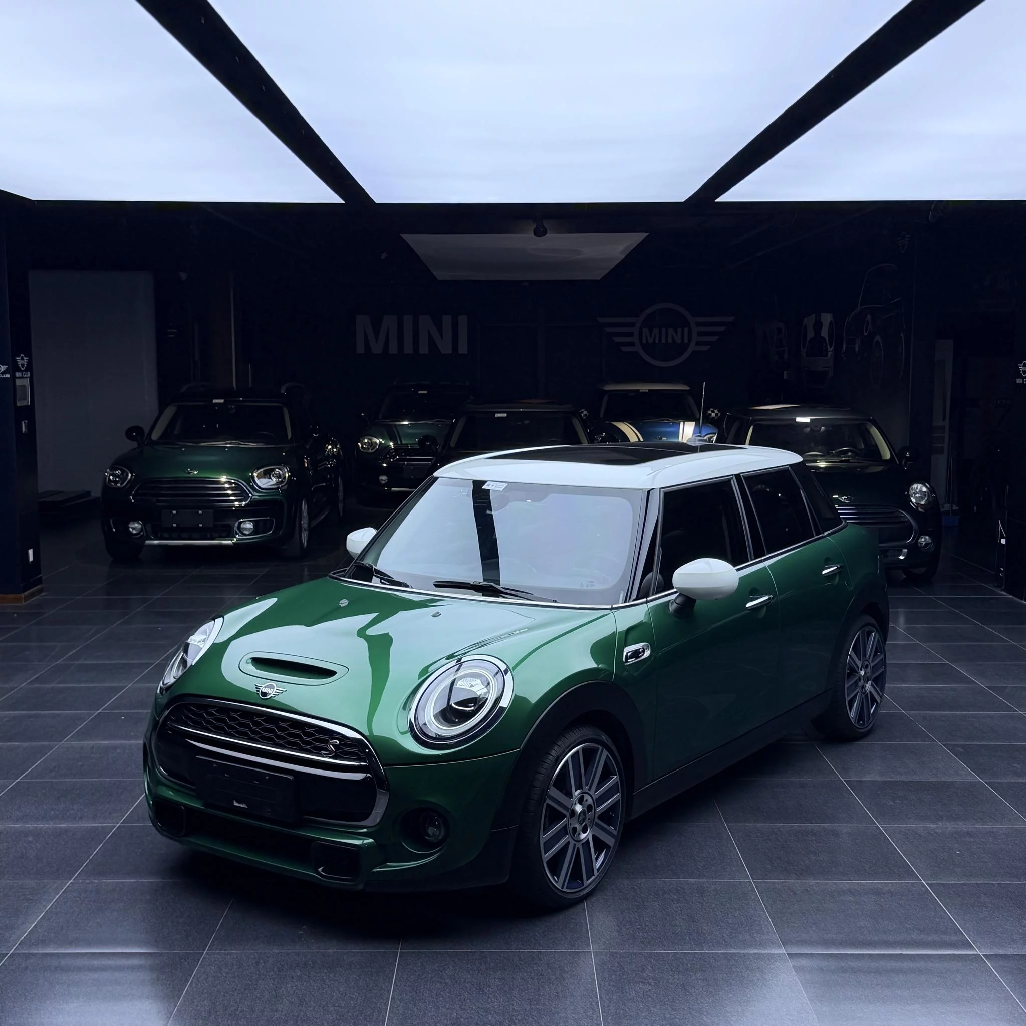 MINI MINI
