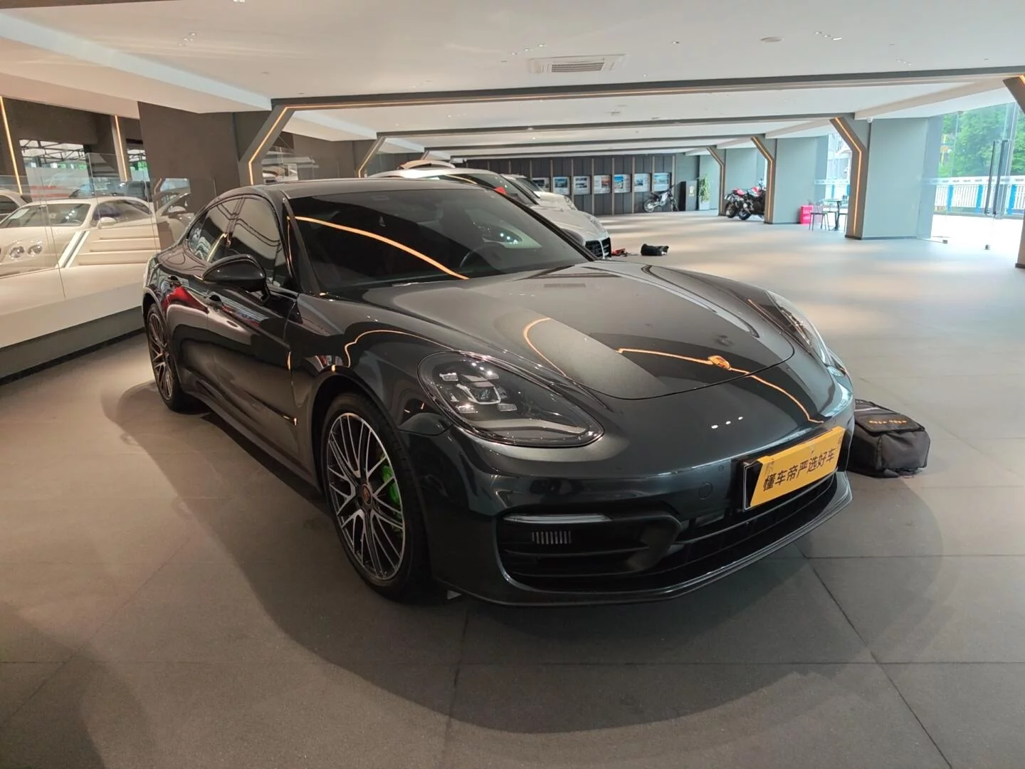 Porsche Panamera