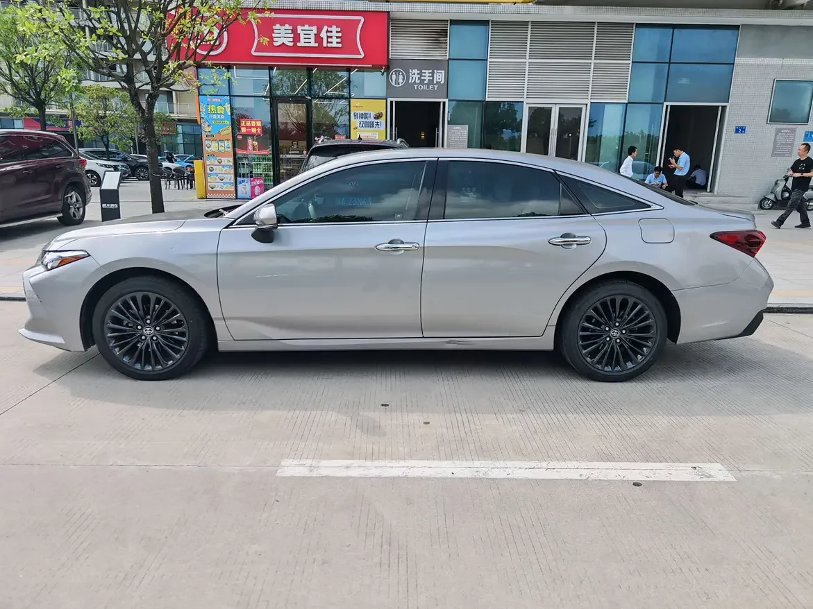 Toyota Avalon