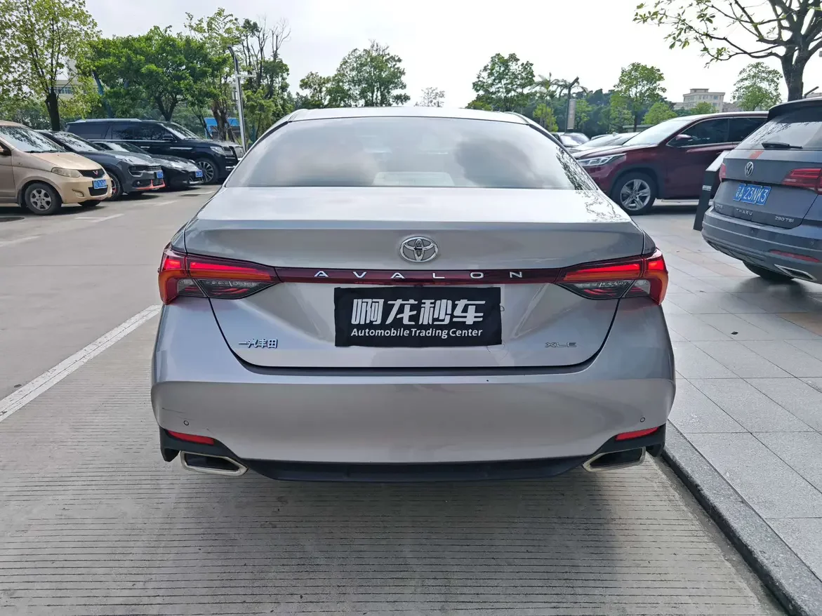 Toyota Avalon