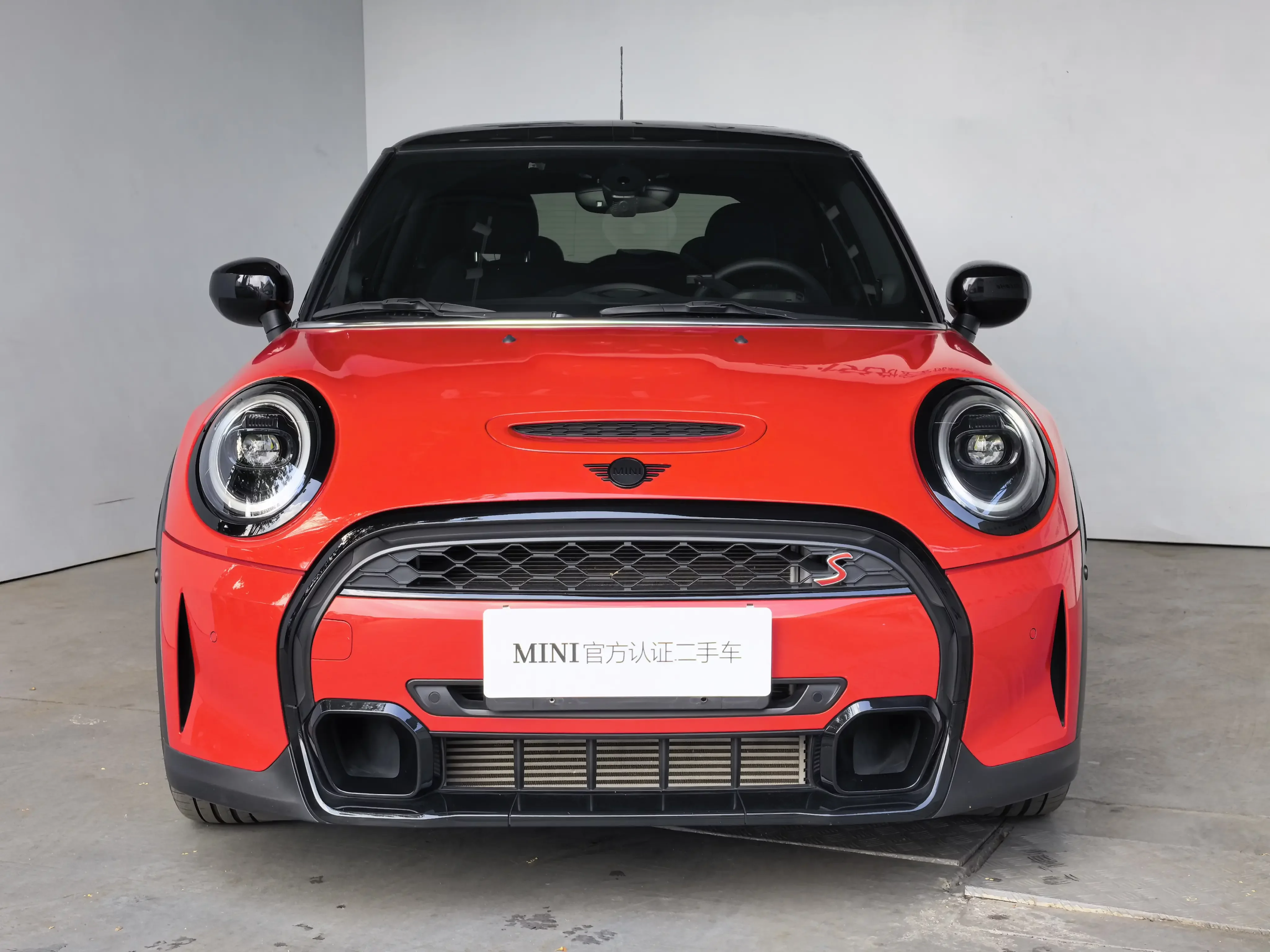 MINI MINI