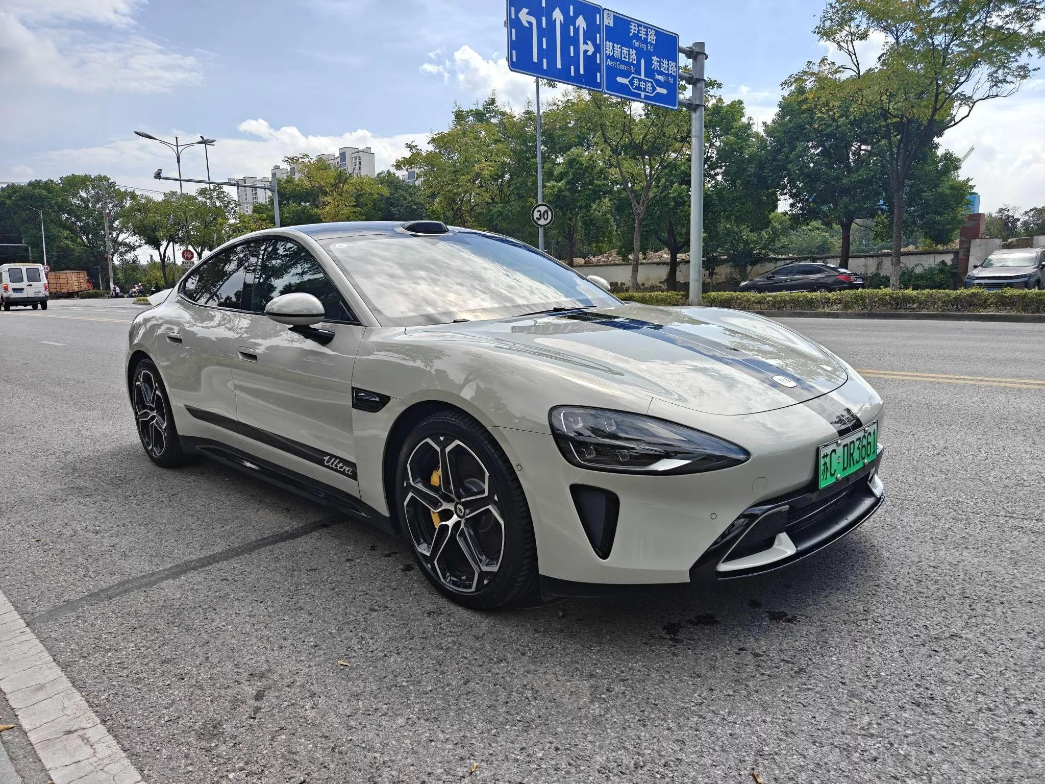 Xiaomi SU7