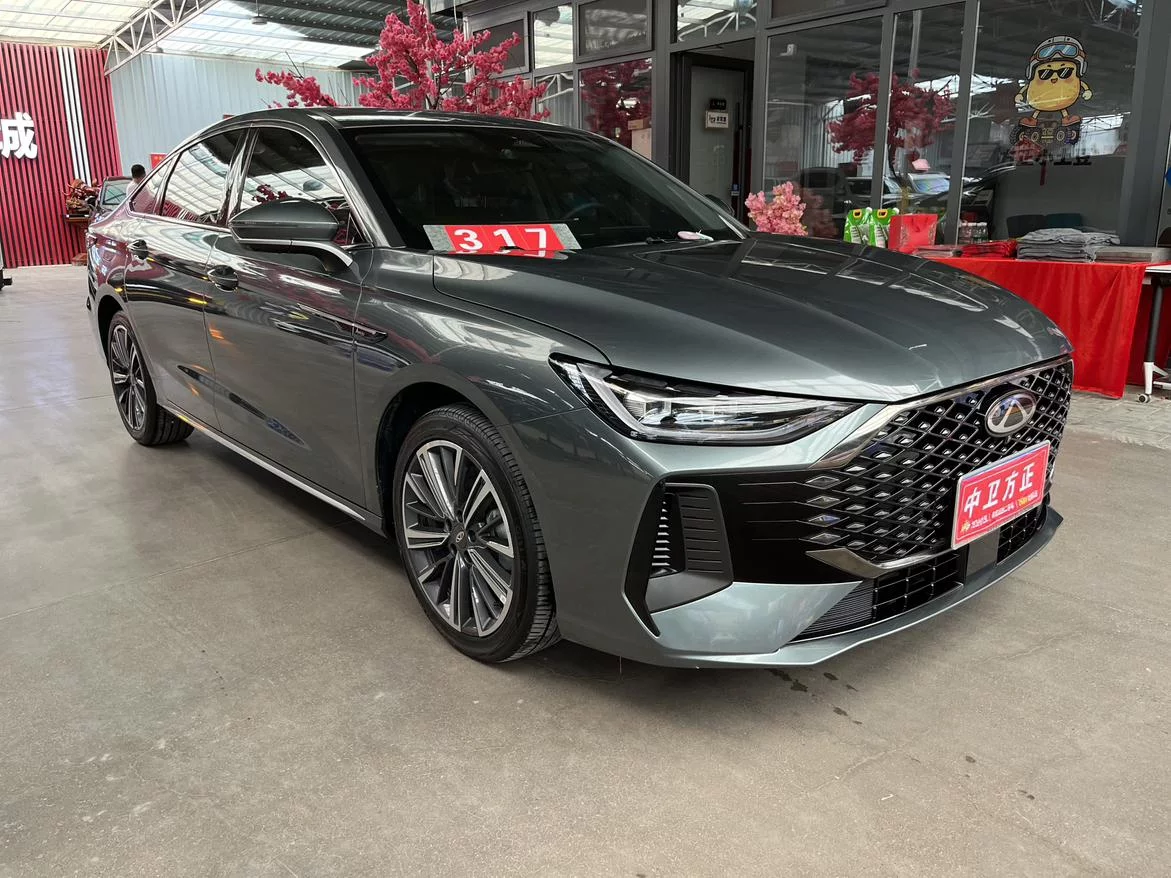 Chery Arrizo 8