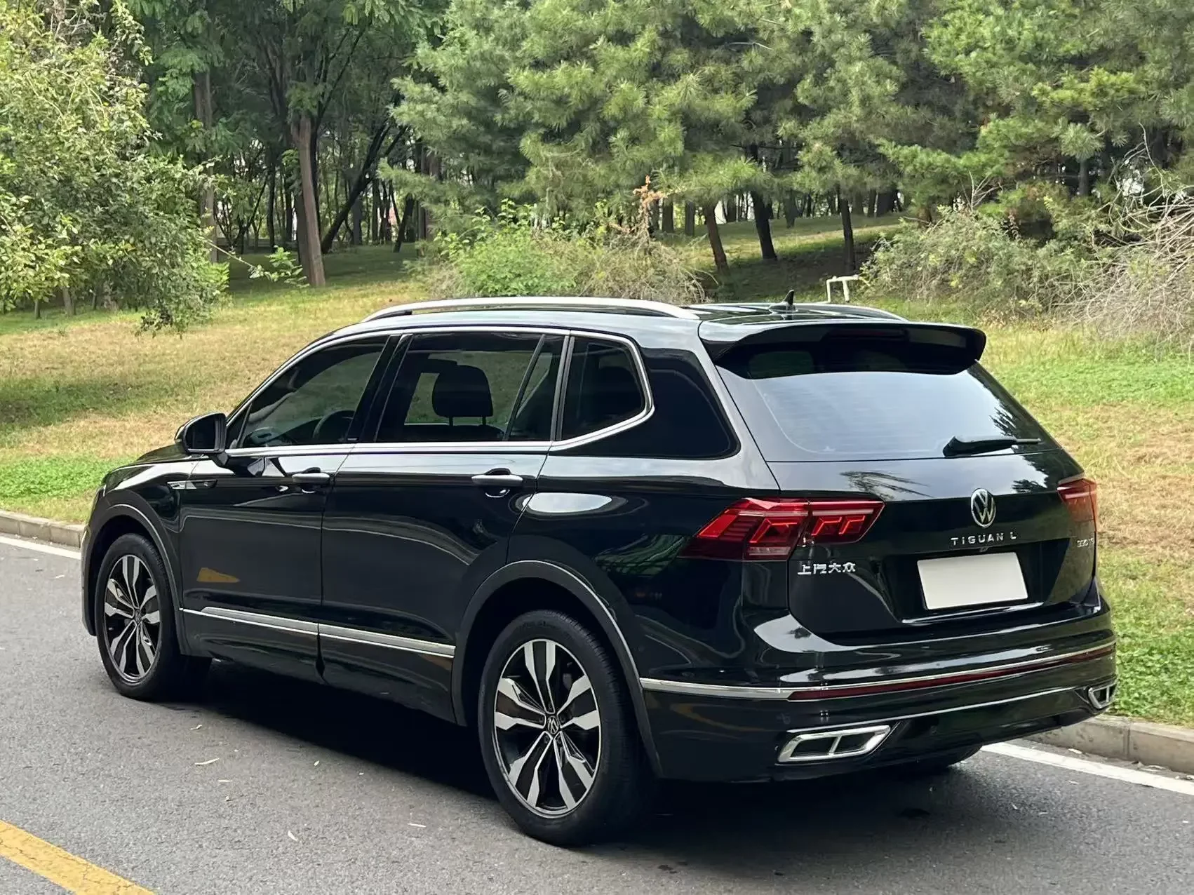 Volkswagen Tiguan L
